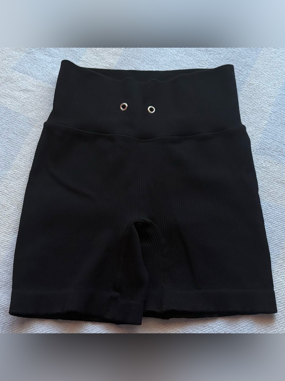 Halara black ribbed biker shorts